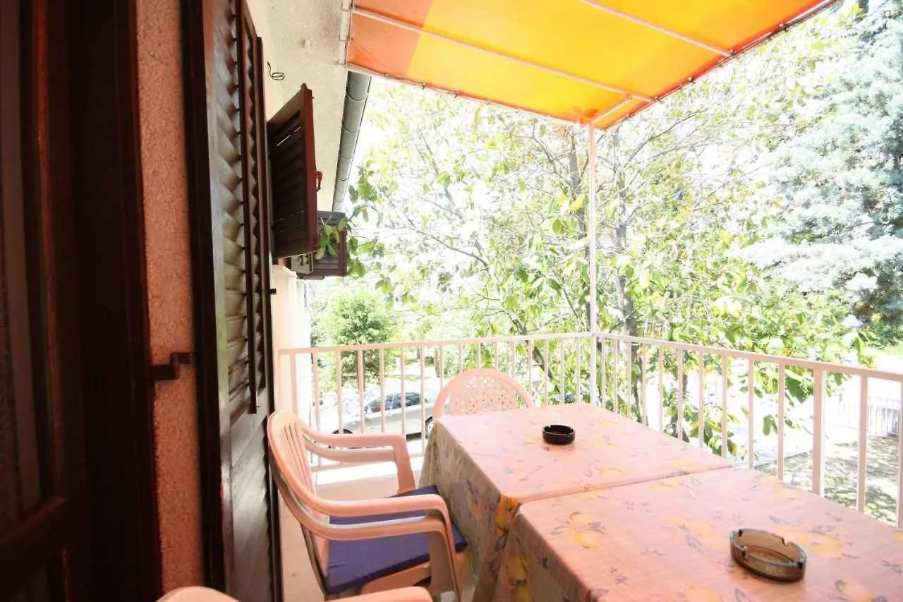 One-Bedroom Apartment In Malinska VIII