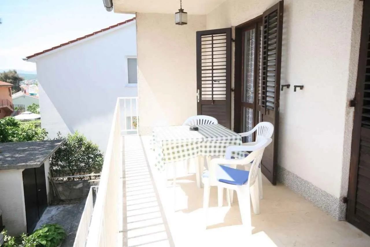 One-Bedroom Apartment in Malinska VIII